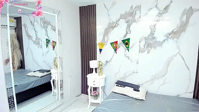 Chat +18 de biancapercy ao vivo