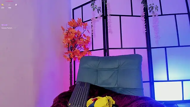 Chat XXX ao vivo de eimy_castillo