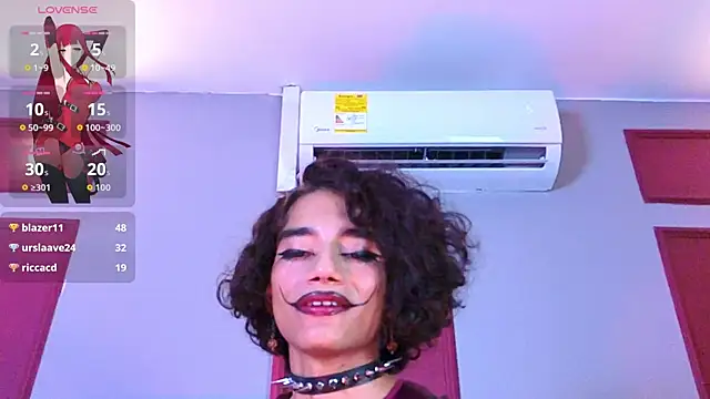 AlessiaRose_CR Adlı Modelin Canlı XXX Sohbeti