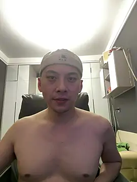 yichen008 在線直播表演