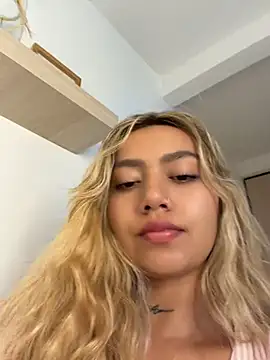 amanda-medrano1's Live XXX Chat