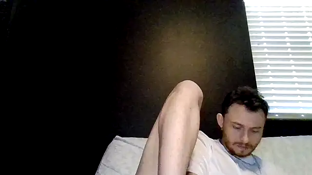 Mikecloudyhawk élő XXX-chatje