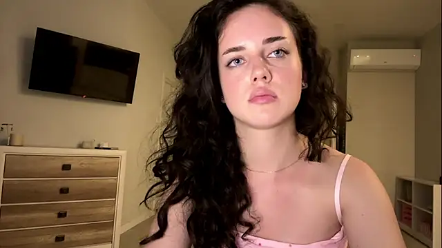 Chat +18 de A_Milly ao vivo