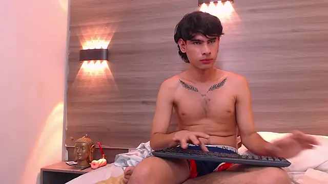 Kevin_Brooks1's Live XXX Chat