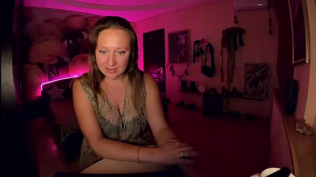 MadDuo's Live XXX Chat