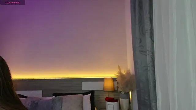 ZarahFoxx Chat XXX live