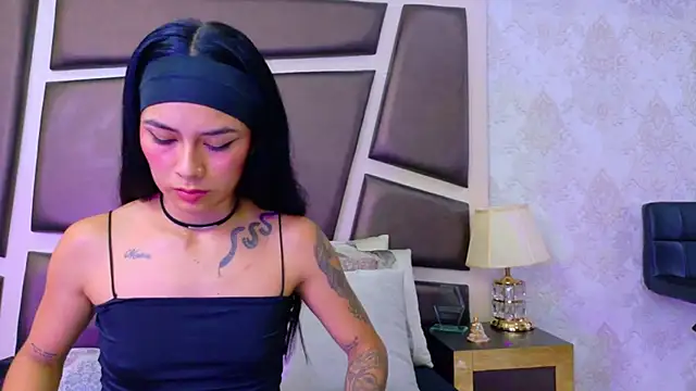 NicoleEsposito Chat XXX in diretta