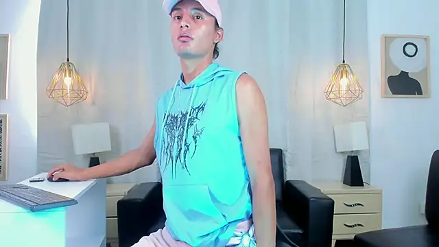 ApsaraVictoria's Live XXX Chat