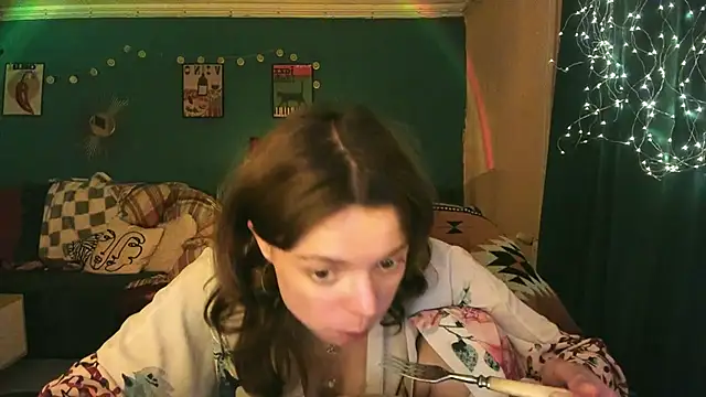 ClancyMorissey: онлайн-секс-чат