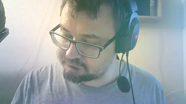 Chat XXX ao vivo de SirAbuser