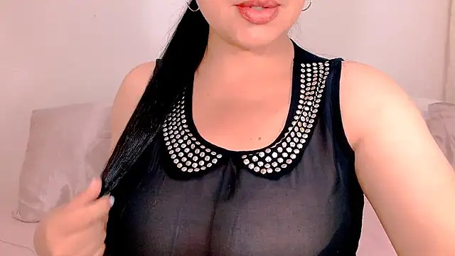 Chat +18 de XGabrielasexyX ao vivo