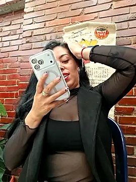 Luianna's Live XXX Chat
