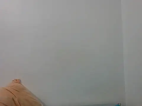 Chatroom XXX en direct de sweet_naughty