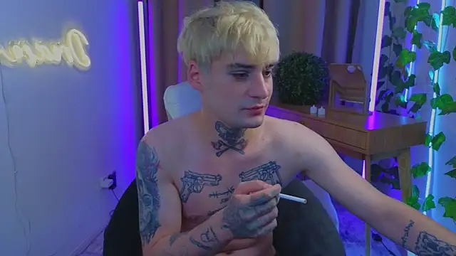 drillfi11 Show in webcam
