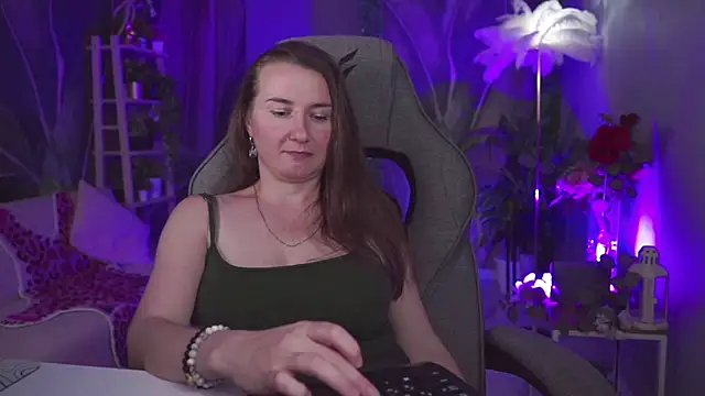 Chatroom XXX en direct de Golden_Dragon