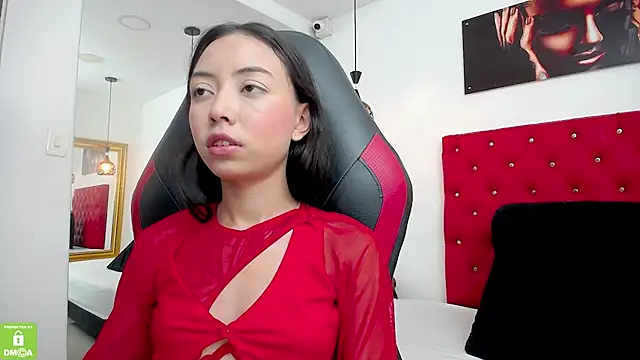 NathaliaSweet_11's Live XXX Chat