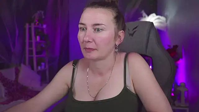 Chat XXX Live Golden_Dragon