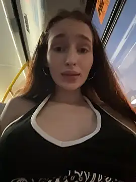 -missbehaving- Chat XXX live