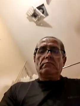 Chat XXX en directo de bobby69cock
