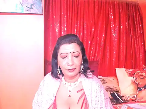 Онлайн чат XXX indiansarika65