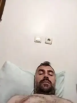 kevgir08 Adlı Modelin Canlı XXX Sohbeti
