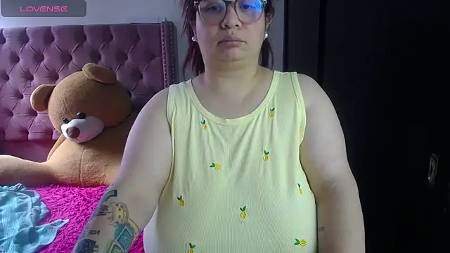 Živý XXX chat kattybbwbigboobs_