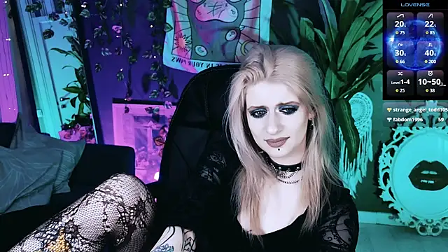 Noah_ElmerX élő XXX-chatje