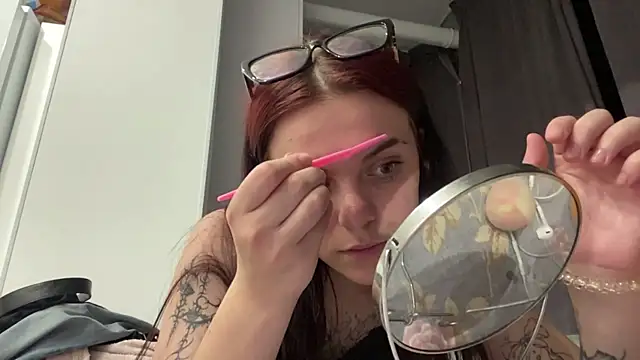 AudriaCriner 라이브 XXX 채팅