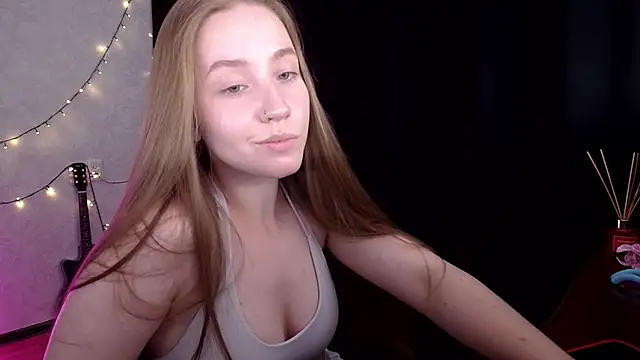 SindiWatsoon's Live XXX Chat