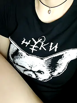 Aashikalaa's Live XXX Chat