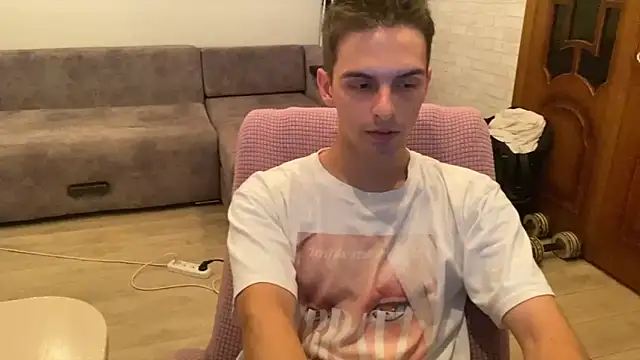 Chat +18 de joshnovaq ao vivo