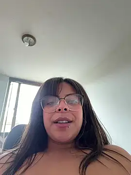 MiaCollinssx 라이브 XXX 채팅