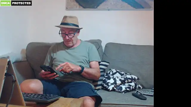 bluedae1n Live XXX chat