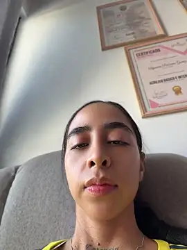 دردشة sophierooy22 الجنسية المباشرة