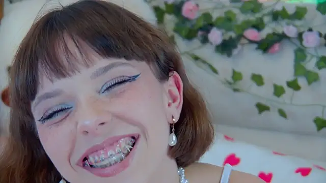ElisabethDavis Adlı Modelin Canlı XXX Sohbeti