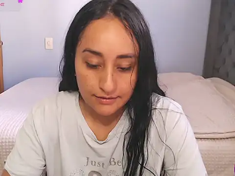 دردشة erotic_lov الجنسية المباشرة
