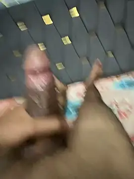 Czat XXX na żywo – Big_harddick
