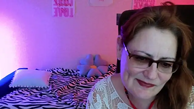Chat +18 de Jasmine_Tv ao vivo