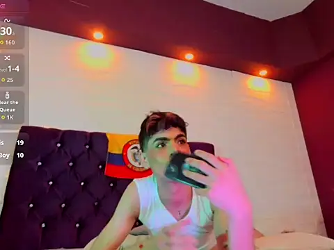 Nicolass_23n Live XXX chat