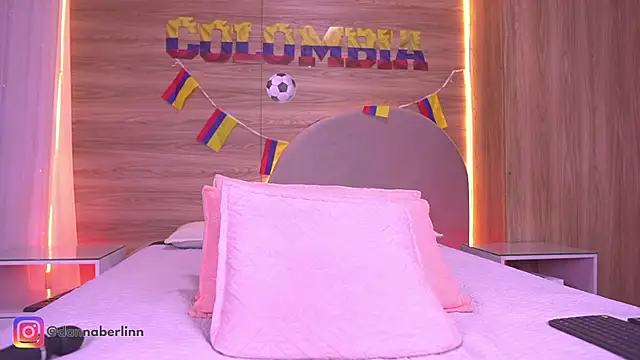 Chat +18 de danna_berlin_ ao vivo