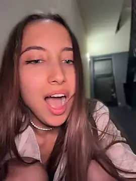 Chat XXX Live ICrazyOneIRL