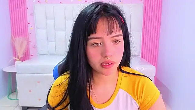 sarita_09_s Chat XXX live
