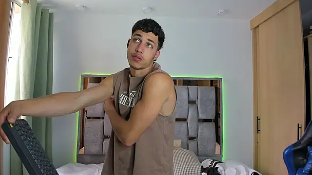 orionblaze69_ Chat XXX live