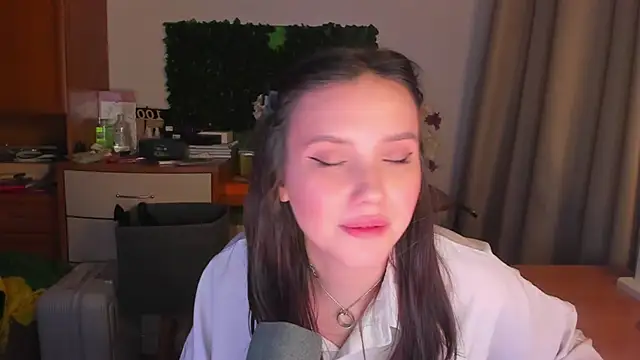 DoraCharmer 라이브 XXX 채팅