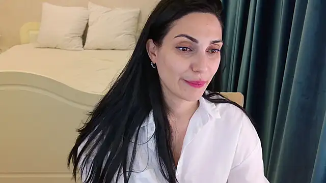 LovelyBeatrice Chat XXX live