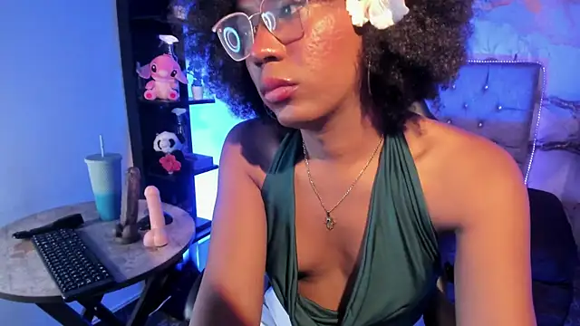 CataleyaMoon_'s Live XXX Chat