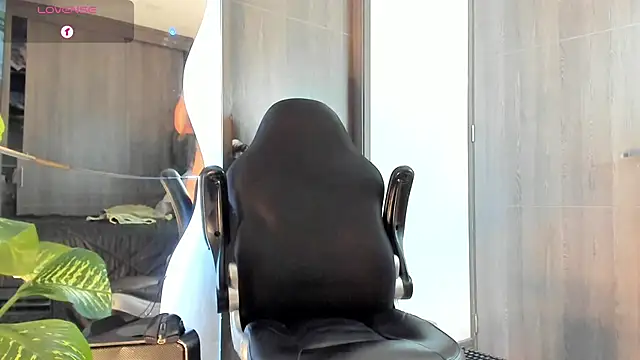 Dimitri_Bass – Naživo XXX chat
