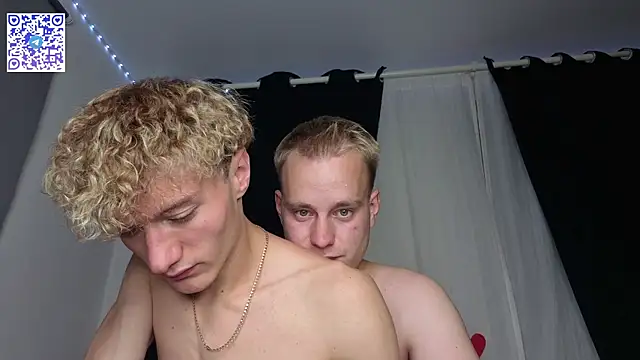 Czat XXX na żywo – Kevin_Young_Cat