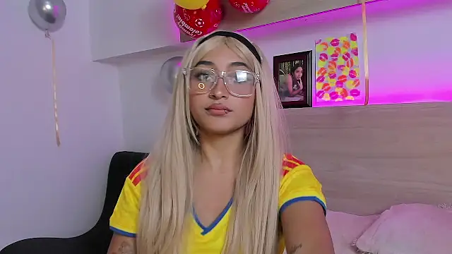 Nina-Mars Live XXX-Chat