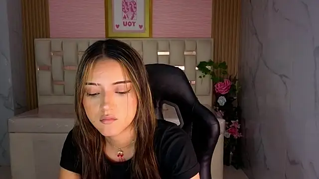 veronicaa_s' Live XXX Chat